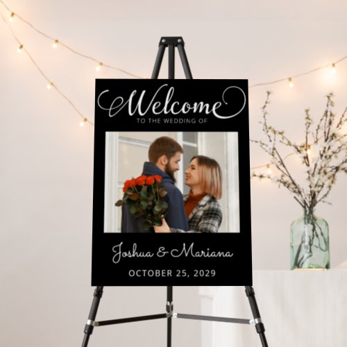Photo Black and White Wedding Welcome Sign