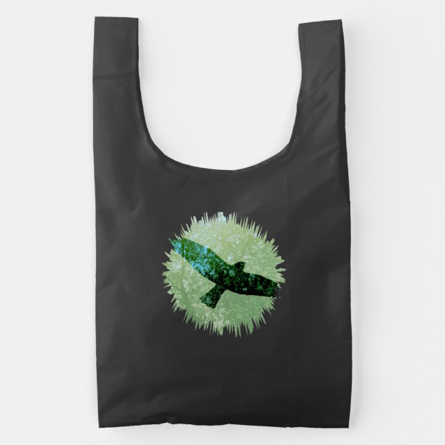 Photo black Flying Crow Green Tree Tops in Circle Reusable Bag (Front)