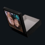 PHOTO JEWELRY BOX<br><div class="desc">Give it alone as the gift, or place your special item inside! This lovely lined wooden box is an ideal anniversary or wedding gift! How about for your bridal party gifts! Personalize any way you like!</div>
