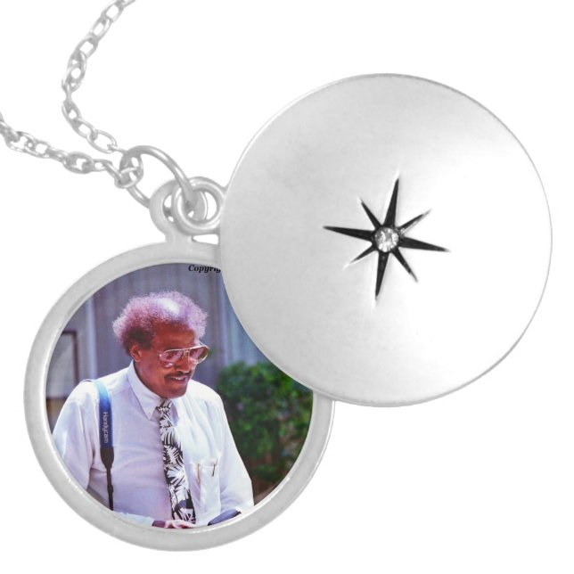 Photo locket (Front)