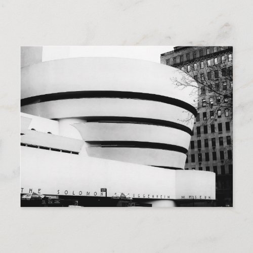 Photo of the Guggenheim Museum in New York City Postcard