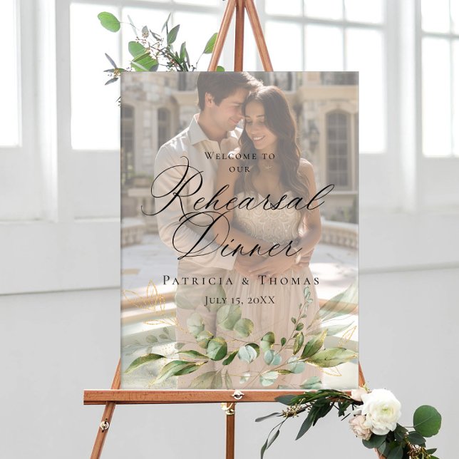 Photo rehearsal dinner welcome sign (Creator Uploaded)