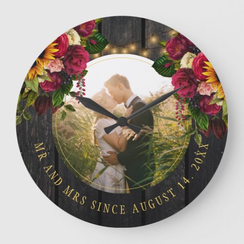 Photo rustic farmhouse Mr and Mrs floral barn wood Large Clock