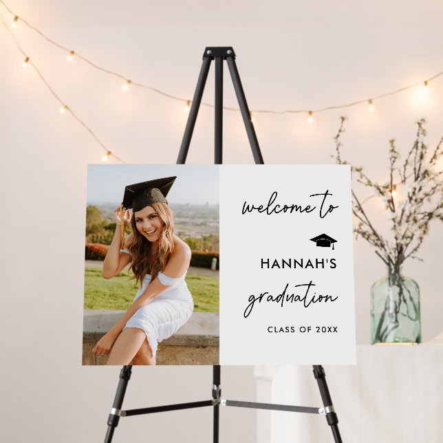 Photo Senior Modern Graduation Party Welcome Sign (In Situ (Stand))