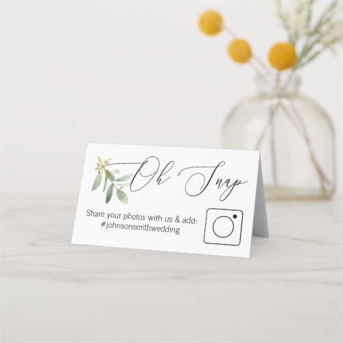 Photo Share Folded table card greenery and Gold