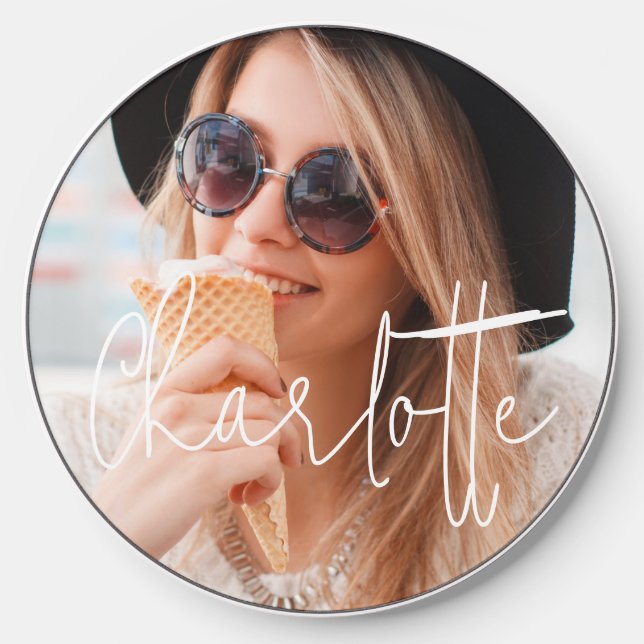 Photo Simple Modern Minimalist Stylish Script Name Wireless Charger (Front)