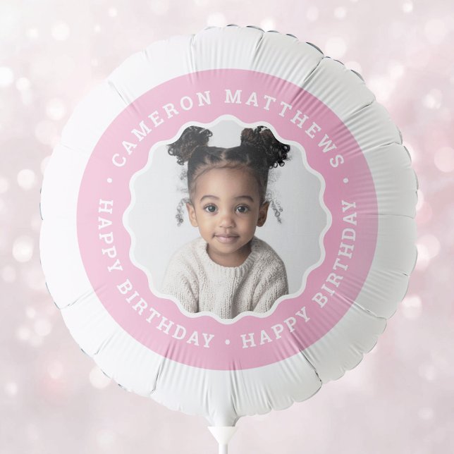 Photo white wavy border pink background birthday balloon (Photo white wavy border pink background birthday balloon)