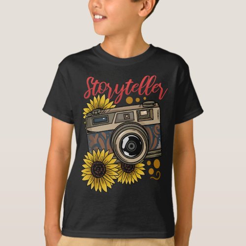 Photographer Photography Storyteller Camera Gift T_Shirt