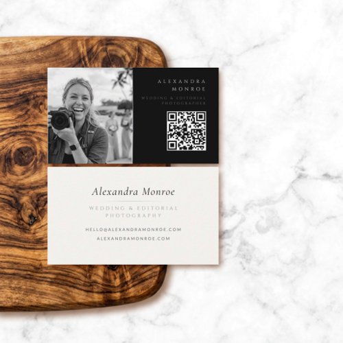 Photographer QR Code Black & Silver Business Card