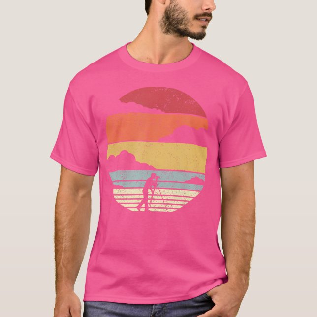 Photography Shirt. Retro Style Photographer T-Shirt (Front)