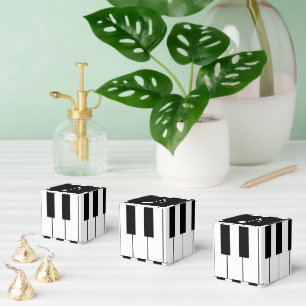 Piano Keys Black & White Party Favor Boxes