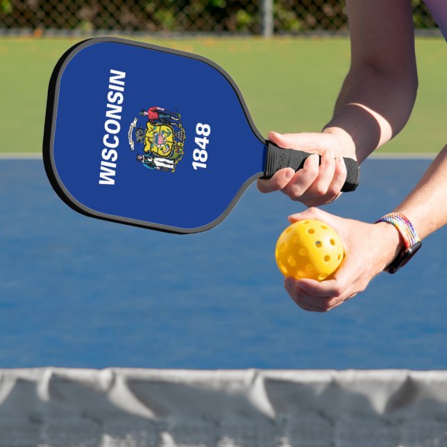 Pickleball Paddle, Wisconsin flag Pickleball Paddle (Insitu)