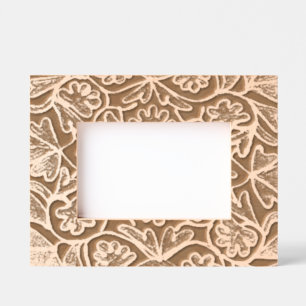 PICTURE FRAME DECORATION STYLE AND DESIGN ENGRAVED FRAMES