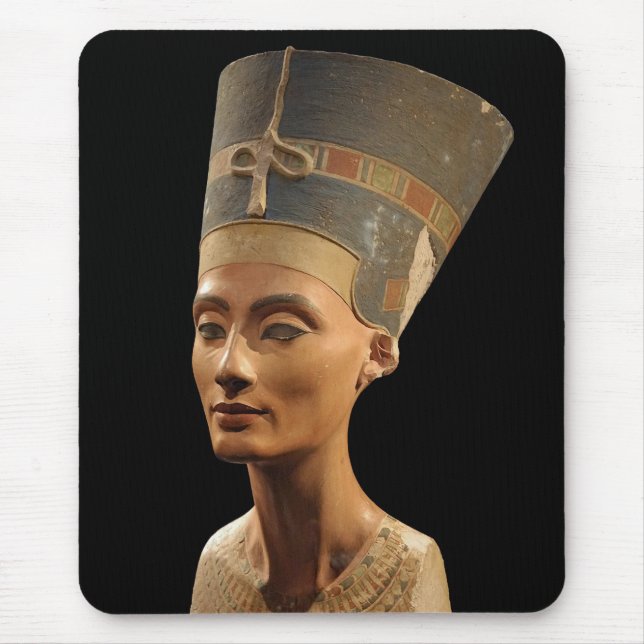 Picture of the Nefertiti Bust in Neues Museum Mouse Pad (Front)