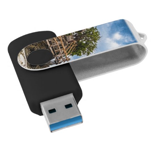 Picturesque house on a tropical coral outcrop flash drive