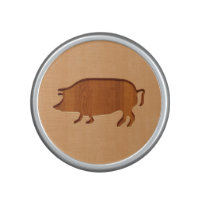 Pig silhouette engraved on wood design bluetooth speaker