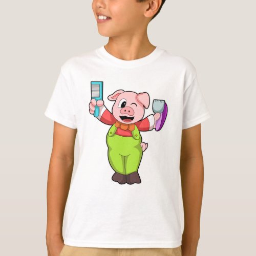 Pig with Scissors  Razor T_Shirt