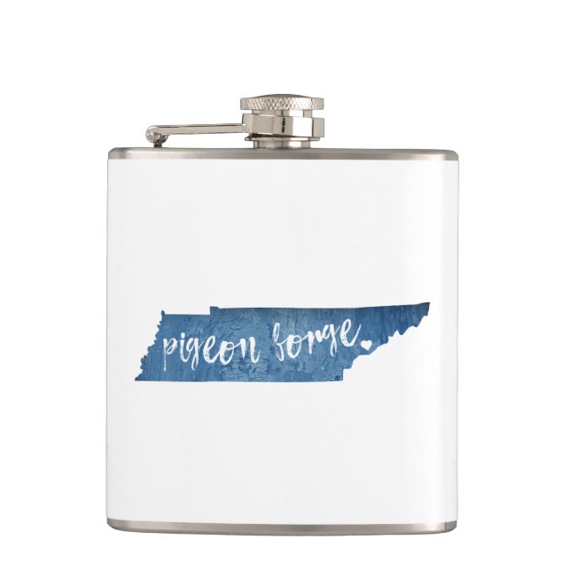 Pigeon Forge Tennessee Wood Grain Flask (Front)