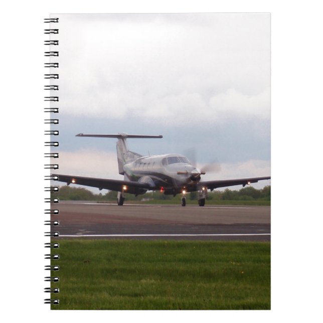 Pilatus PC 12 Notebook (Front)