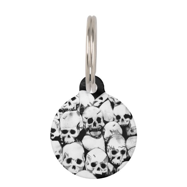 Pile-O-Skulls Pet Name Tag (Front)