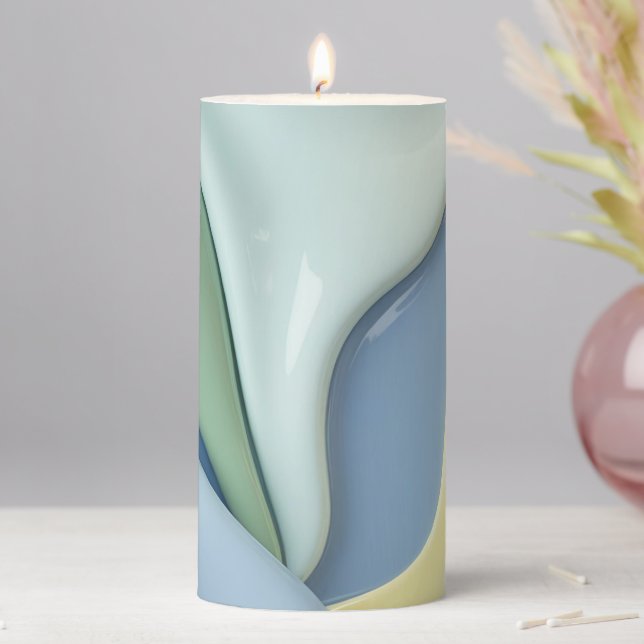 Pillar candle in stylish graphic (In Situ)