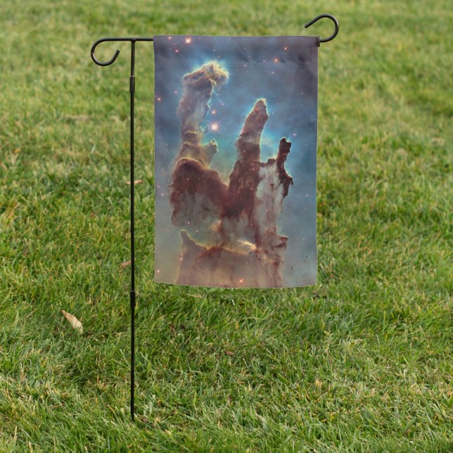 Pillars of Creation, Eagle Nebula Hubble Space Garden Flag (In SItu)