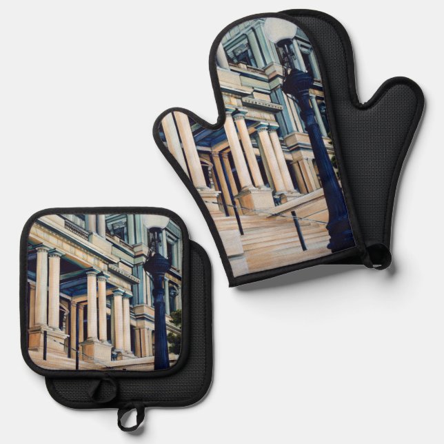 Pillars of Power,Washington,DC. Oven Mitt & Pot Holder Set (Front/Back)