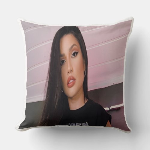 pillow juliette