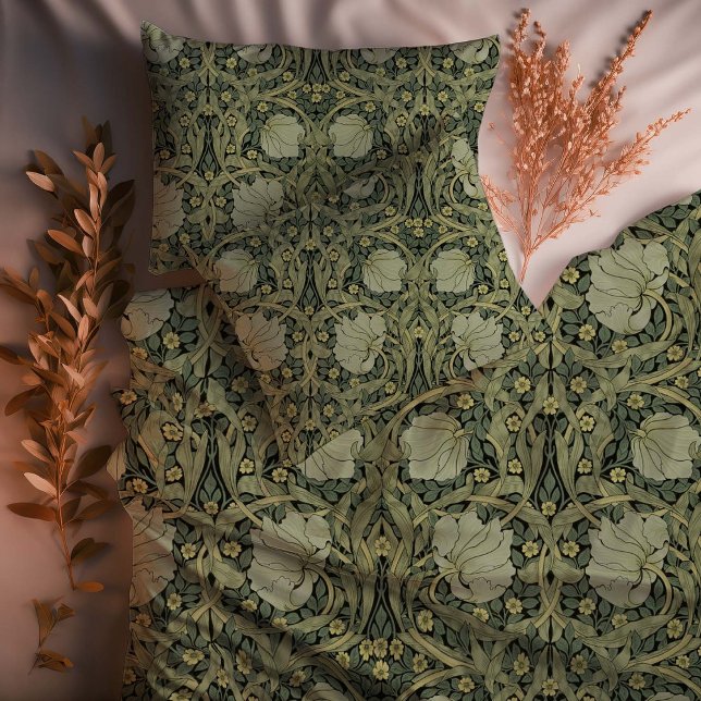 Pimpernel Lush Green & Yellow by William Morris Duvet Cover (Creator Uploaded)