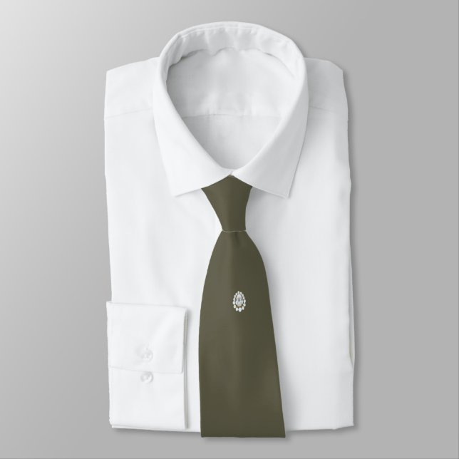 Pin – Brooch Anstecker Krawattennadel Badge khaki Neck Tie (Tied)