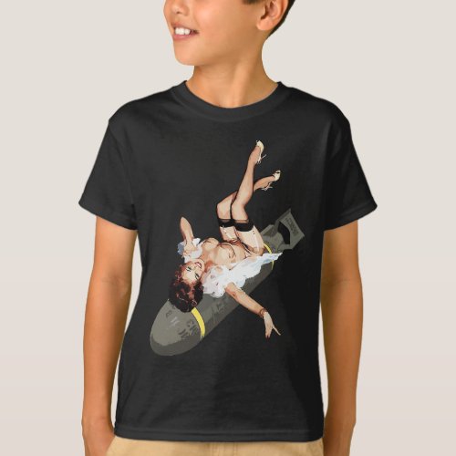 Pin up Girl Bombs away WWII Poster Vintage T_Shirt