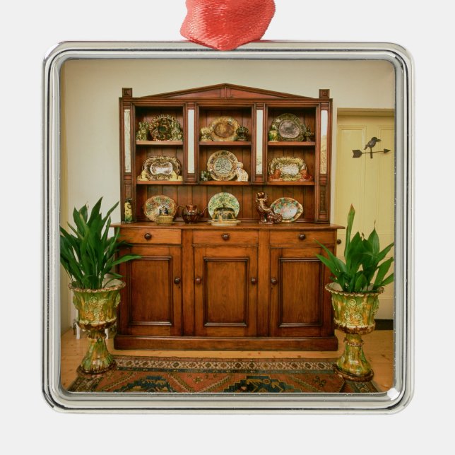 Pine and cedar dresser metal ornament (Front)