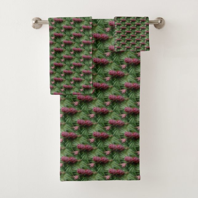 Pine Cones And Pine Needles Nature Pattern Bath Towel Set (Insitu)