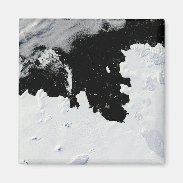 Pine Island Bay in West Antarctica Magnet (Front)