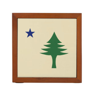 Pine tree and star 1901 flag of Maine State Desk Organizer