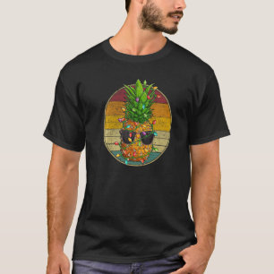 Pineapple Christmas Tree Lights Retro Style Vintag T-Shirt
