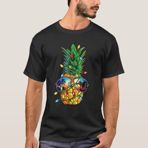 Pineapple Christmas Tree Lights Xmas Men Sunglasse T_Shirt