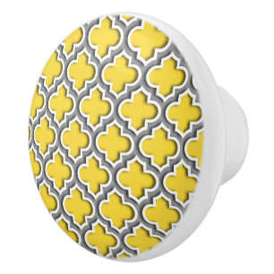 Pineapple Dk Gray White Moroccan Quatrefoil #5DS Ceramic Knob