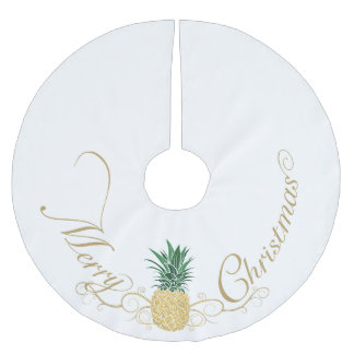 Pineapple Hospitality Christmas Brushed Polyester Tree Skirt