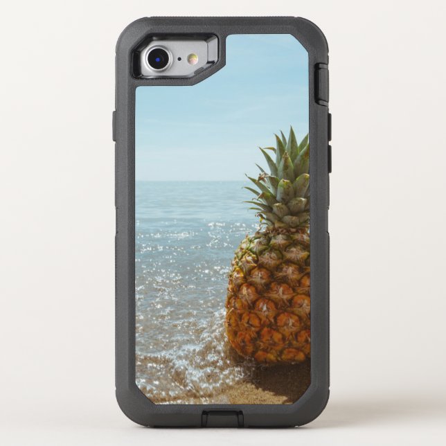 Pineapple  otterbox iPhone case (Back)