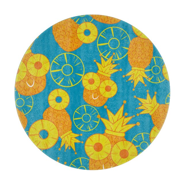 Pineapple Rings: Doodle Cartoon Vintage. Cutting Board (Front)