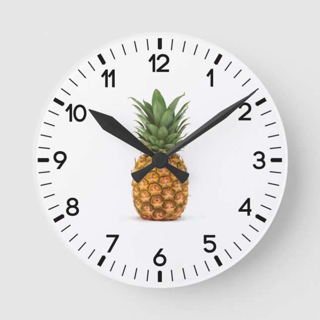 Pineapple Round Clock (Front)