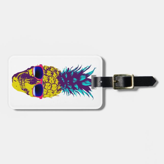 Pineapple Skull Luggage Tag (Front Horizontal)