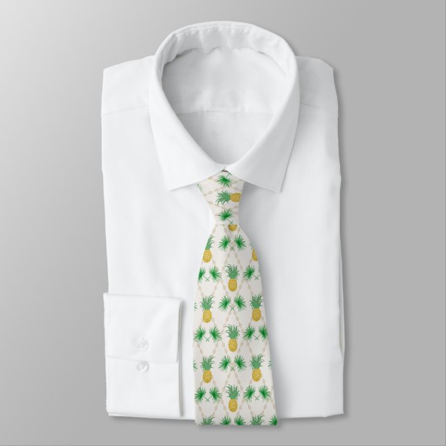 Pineapples, retro neck tie (Tied)