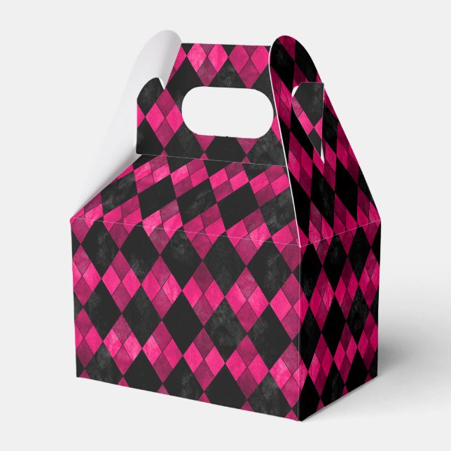 Pink and Black Argyle Party Favor Box (Front Side)
