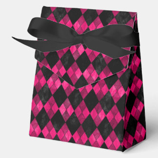 Pink and Black Argyle Party Favor Box
