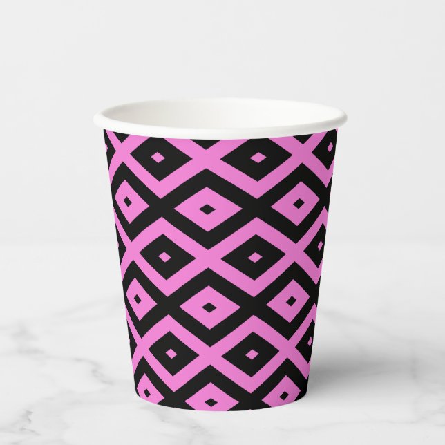 Pink and black diamond pattern paper cups (Front)
