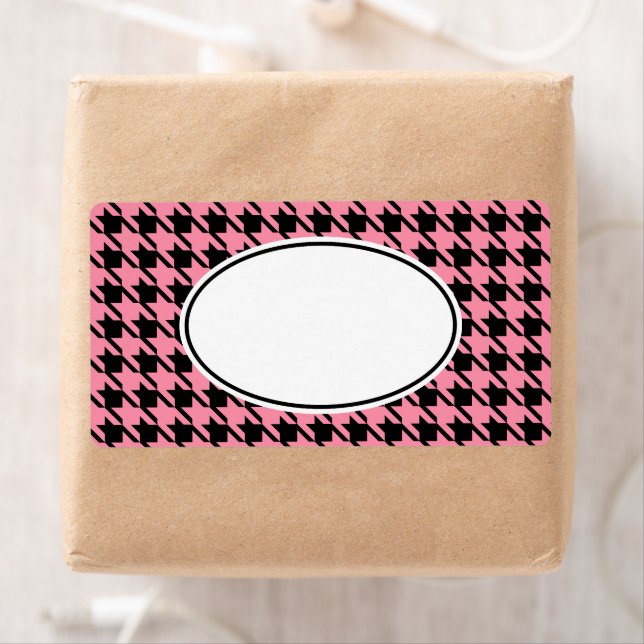 Pink and Black Gingham Label (Insitu)