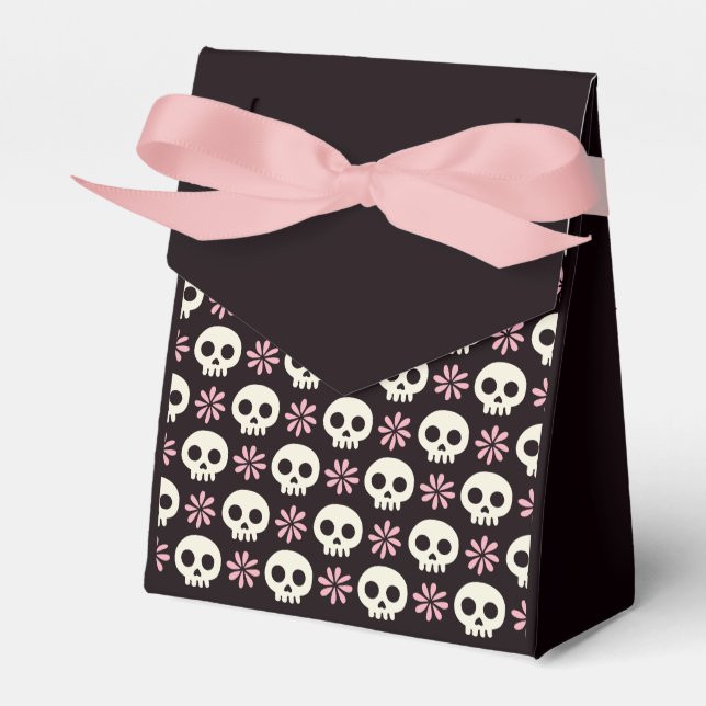 Pink and Black Skull Favor Box (Front Side)