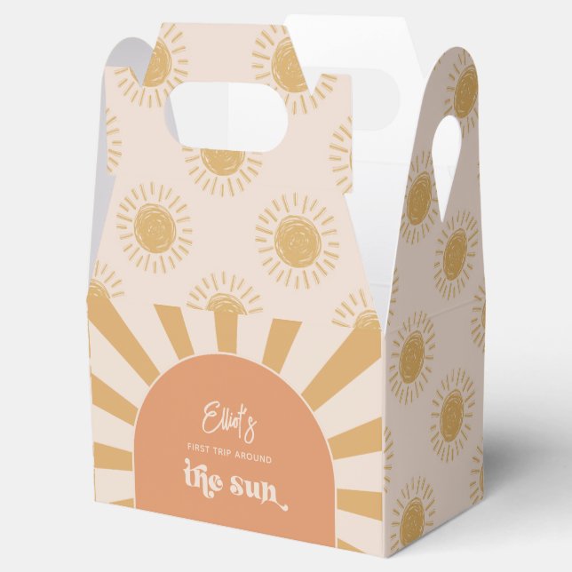Pink and Gold Sun Favor Box (Opened)